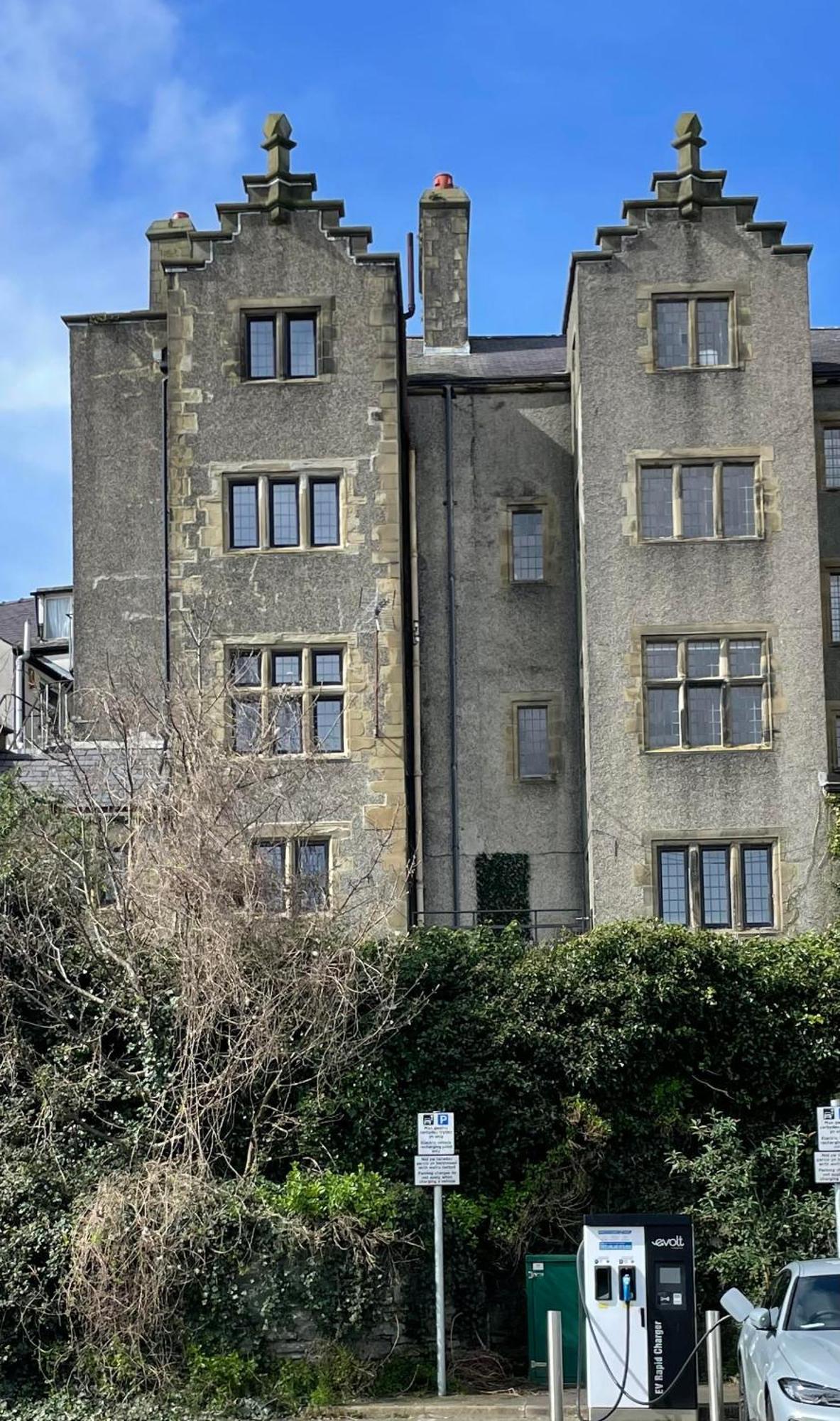 Harbour Watch Hotel Holyhead Exterior photo